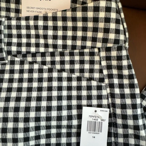 NWT Old Navy Women’s Pants High-Rise Pixie Skinny Ankle Plaid Black White Size14 - Picture 5 of 5